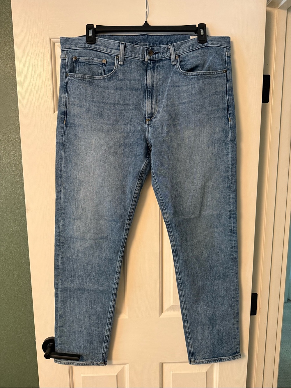 rag & bone Slim Men’s Jeans in Light Blue Wash
